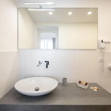 Vento Di Mare 住宿加早餐酒店 4*