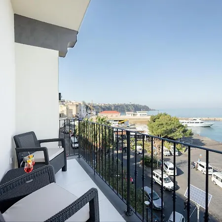 Vento Di Mare Alojamento de Acomodação e Pequeno-almoço Procida