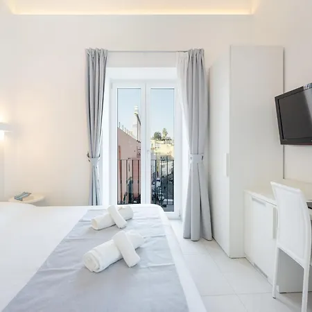 Alojamento de Acomodação e Pequeno-almoço Vento Di Mare 4*