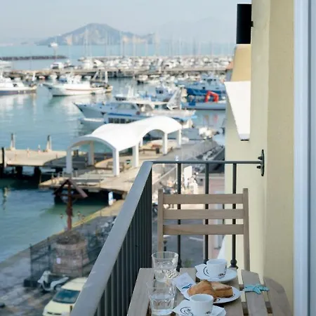 Alojamento de Acomodação e Pequeno-almoço Vento Di Mare