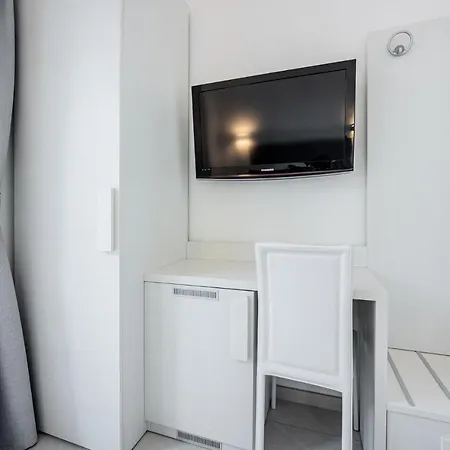 Bed and breakfast Vento Di Mare 4*